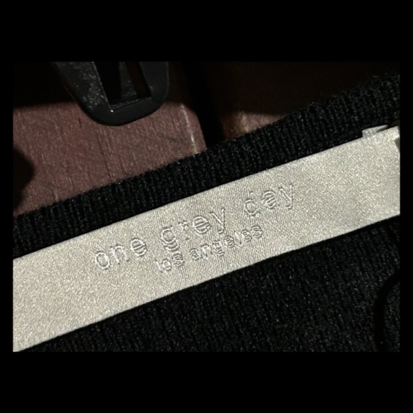 One Grey Day Leon Asymmetric Neck Long Sleeve Knit Top/Sweater Black Size S - Picture 11 of 15